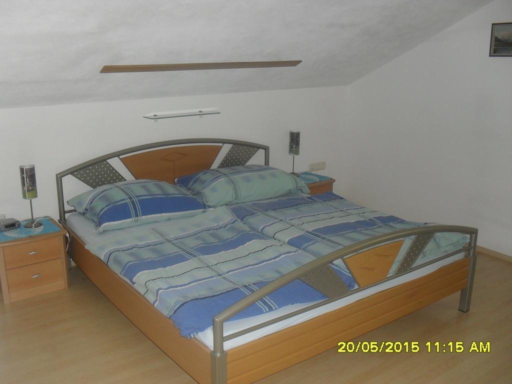 Ferienwohnung Stricker Обертраун Номер фото
